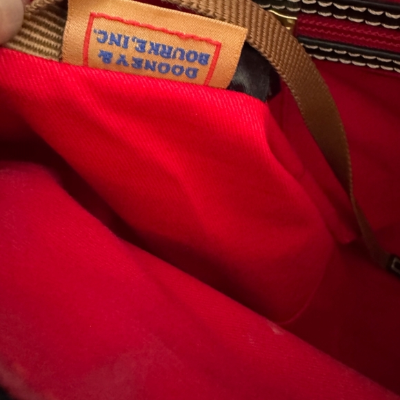 Dooney & Bourke EUC Black Pebble Grain Leather Tote Bag - Picture 6 of 7